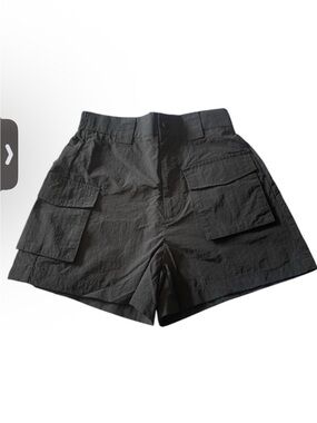 Halara Play It My Way High Rise
Black Shorts Size XS